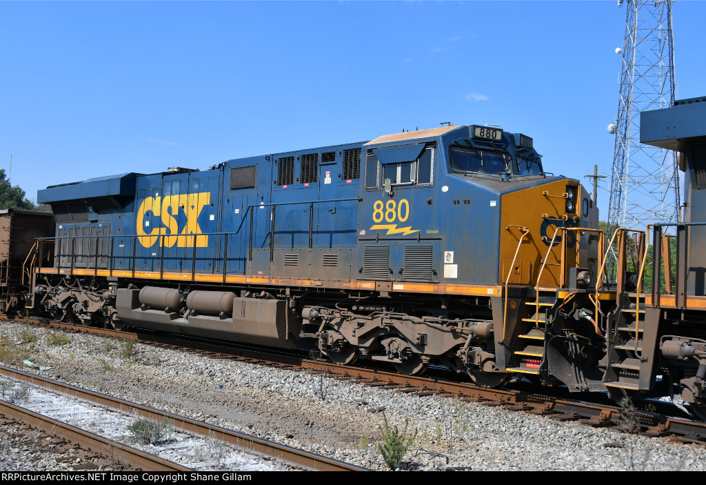 CSX 880